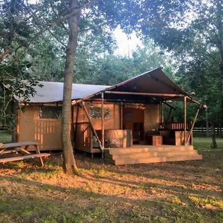 Tente Lodge Jacuzzi Privatif En Pleine Nature Thiel-sur-Acolin Exterior photo
