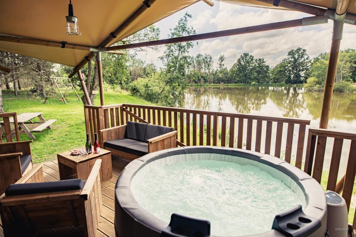 Luxury tent Tente Jacuzzi Privatif En Pleine Nature *